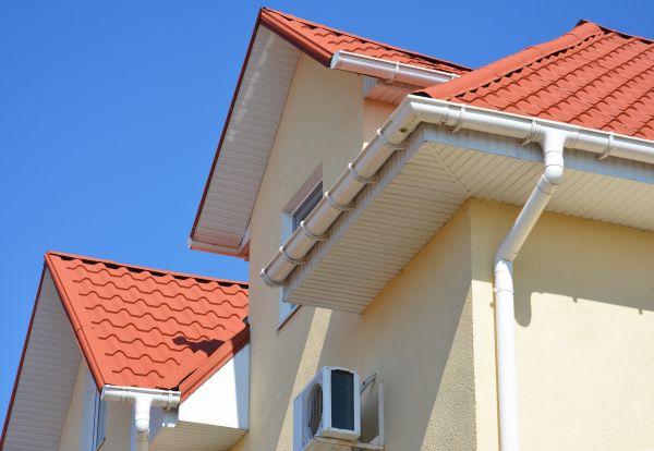 Cost of Fascia Cleaning in Corona