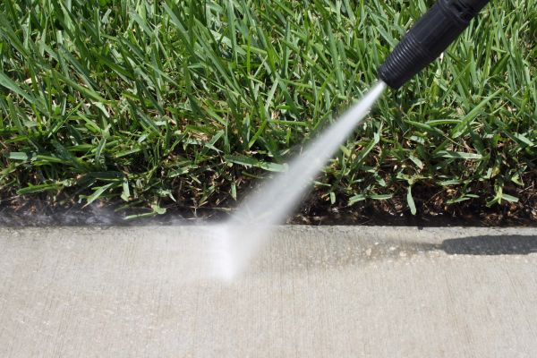 Cost of Sidewalk Cleaning in Corona