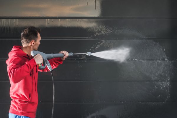 Cost of Exterior Washing in Corona