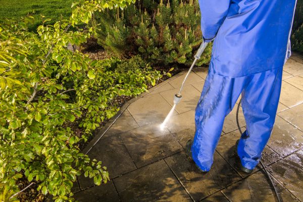 Cost of Hardscape Cleaning in Corona