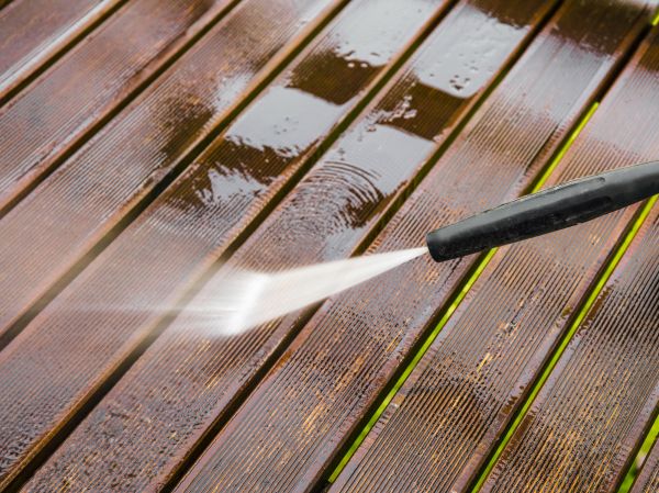 Cost of Balcony Cleaning in Corona
