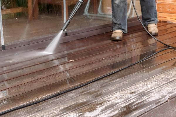 Cost of Pool Deck Power Washing in Corona