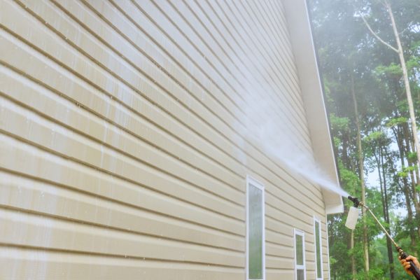 Cost of Home Exterior Washing in Corona