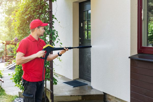 Cost of High Pressure Cleaning in Corona